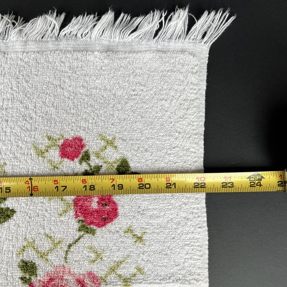 VTG MCM Cannon Pink Green Rose Floral Flower Pattern Graphic Fringe Bath Towel